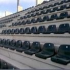 Bon prix Type personnalisable de seau de couleurs allocation des places en plastique de stade de pp pour des tribunes du football en ligne