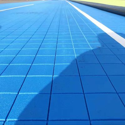 Bon prix Carreaux de plancher à haute résistance au glissement et à l'absorption des chocs pour le terrain de football en ligne