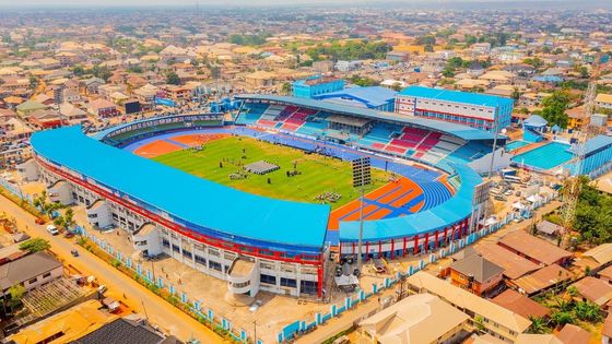 Bon prix Pistes de course sportive à haute durabilité et à faible entretien résistantes aux intempéries en ligne