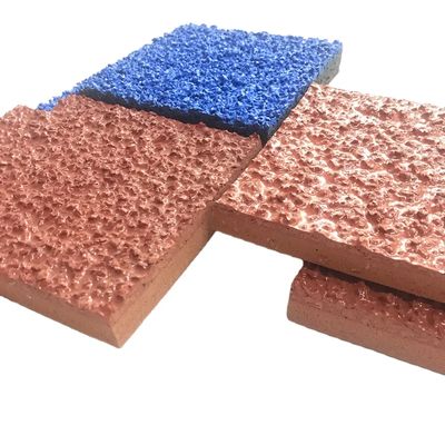 Bon prix Faible entretien compétition piste de course surface lisse pour un fonctionnement efficace en ligne