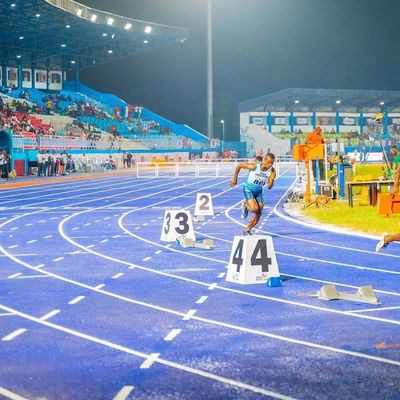 Bon prix IAAF a délivré un certificat les voies courantes sportives que 13mm pleins versent le système en ligne