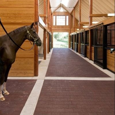 Bon prix Terrain de jeu en caoutchouc extérieur d'intérieur de Mat Wear Resistant For School de plancher en ligne