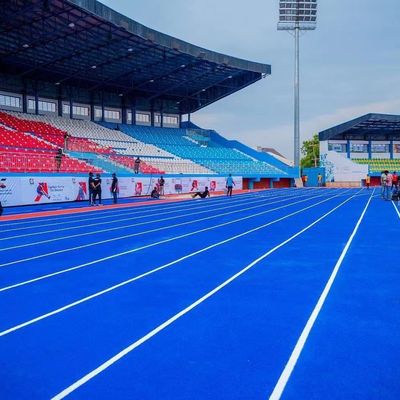 Bon prix Matériel fonctionnant sportif des voies EPDM SBR de système de sandwich pour le jeu national de sports en ligne