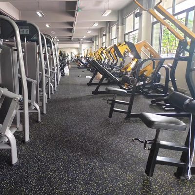 Bon prix Plancher en caoutchouc résistant à l'usure de SBR, couleur rouge en caoutchouc de Mats For Gym Blue Black en ligne