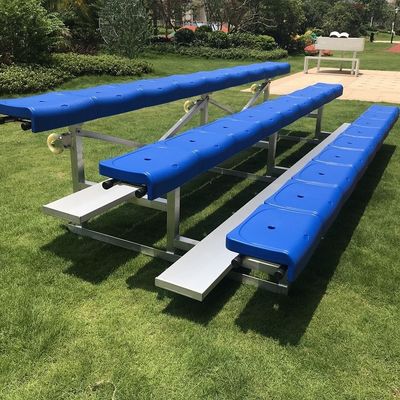 Allocation des places extérieure en aluminium de blanchisseur de 3 rangées pour des gymnases de terrains de jeu