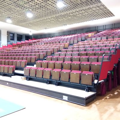 Bon prix Allocation des places escamotable de tribune de grandins résistants au feu de gymnase pour l'arène en ligne