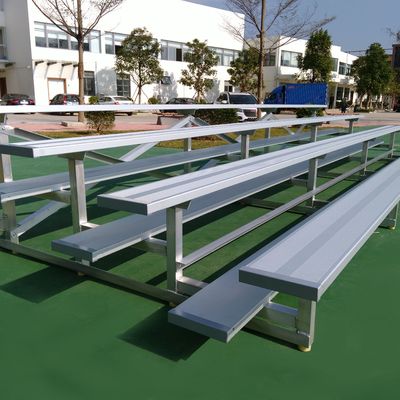 Bon prix Sièges portatifs de blanchisseur en métal, grandins en aluminium de stade pour l'assistance de champ de sports en ligne