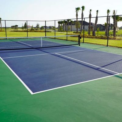 Bon prix Le petit pain de cour de Pickleball folâtre parquetant le fournisseur Pickelball que le plancher de cour roulent normal en ligne