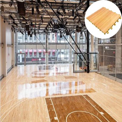 Bon prix Système de plancher de sport en tuiles PP bleues rouges pour terrains extérieurs intérieurs en ligne