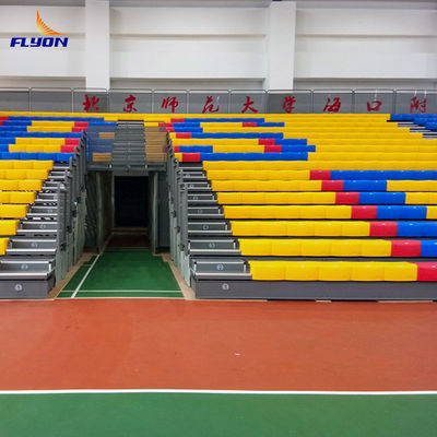 Bon prix Plateaux de sport pliables en aluminium haute durabilité rétractable pour une capacité de 200 à 500 personnes en ligne