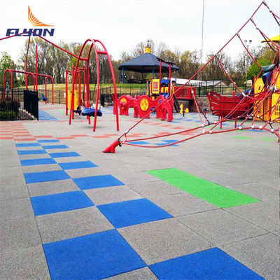 Bon prix Plancher en caoutchouc écologique couvert centre de remise en forme plancher en caoutchouc tapis de gym en ligne