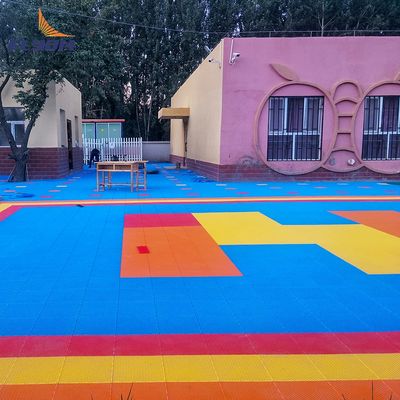 Bon prix Système de sol de tuiles en polypropylène copolymère PP pour une performance durable en ligne