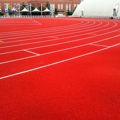 Pour toutes les conditions météorologiques, des pistes de course de polyuréthane sur une base en béton pour des performances optimales.