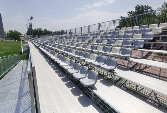 Bon prix Palette de gazon artificiel vert 8000-22000 Densité pour les pelouses à faible entretien en ligne